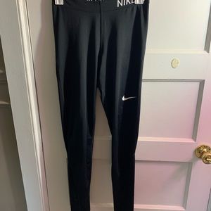 Nike Pro Leggings